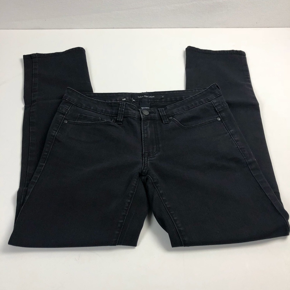 Calvin Klein Jeans size 6‎